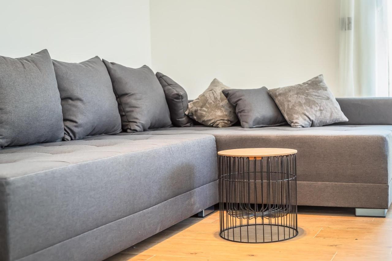 Vogue Apartments أوميس المظهر الخارجي الصورة