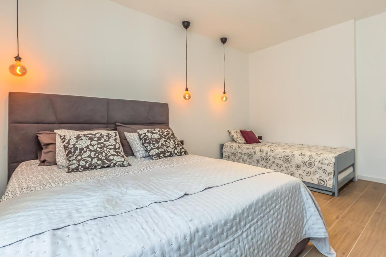 Vogue Apartments أوميس المظهر الخارجي الصورة