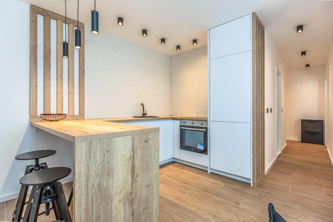 Vogue Apartments أوميس المظهر الخارجي الصورة