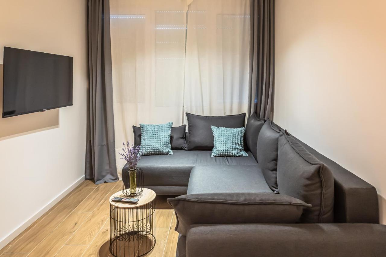 Vogue Apartments أوميس المظهر الخارجي الصورة