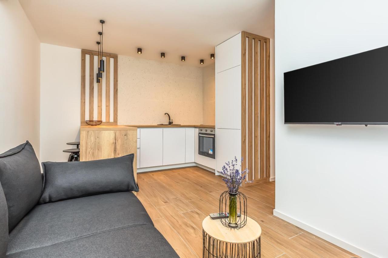 Vogue Apartments أوميس المظهر الخارجي الصورة