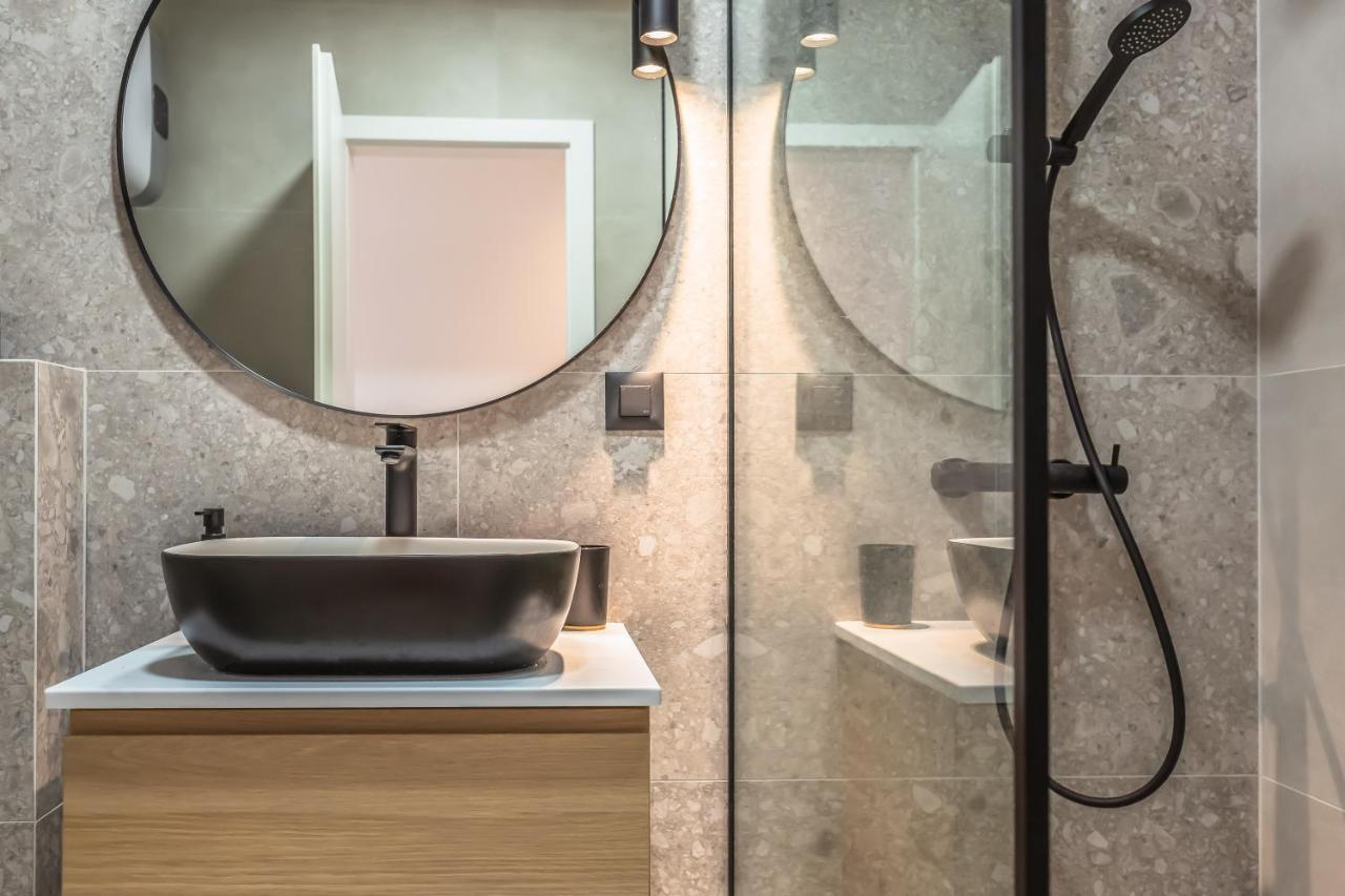Vogue Apartments أوميس المظهر الخارجي الصورة